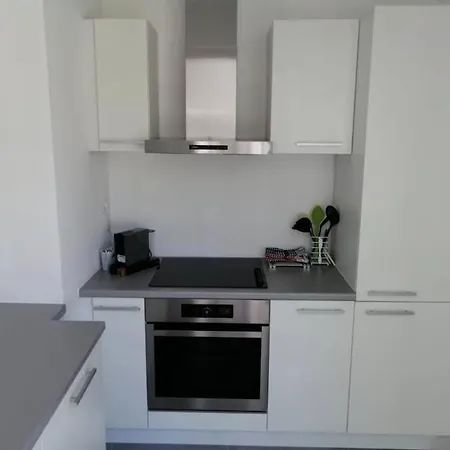 L'orangeraie Centre Martinez, Beau F2 Avec Terrasse Apartmán *