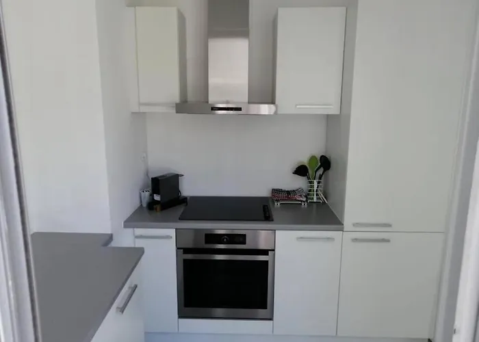 L'orangeraie Centre Martinez, Beau F2 Avec Terrasse Appartement *